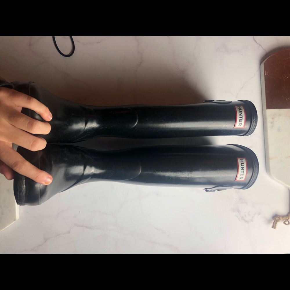BLK TALL HUNTER RAIN BOOT *GREAT CONDITION* SIZE 7